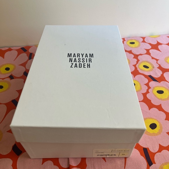 MARYAM NASSIR ZADEH Agatha slide in auburn snake. NEW IN BOX - Picture 5 of 6